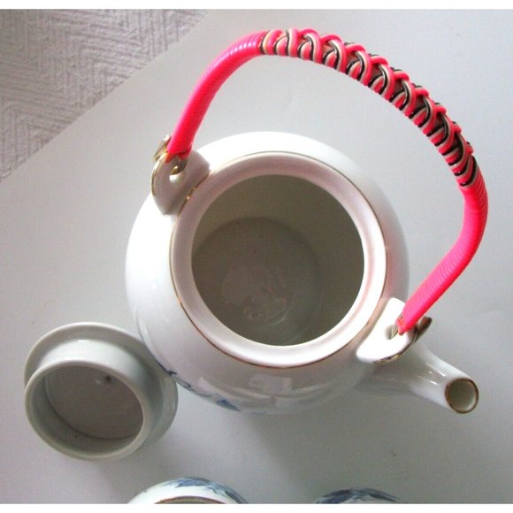 Vintage Golden China Asian Tea Set - 4 Cups & Pot Blue Floral - Ceramic Taiwan - Picture 7 of 16